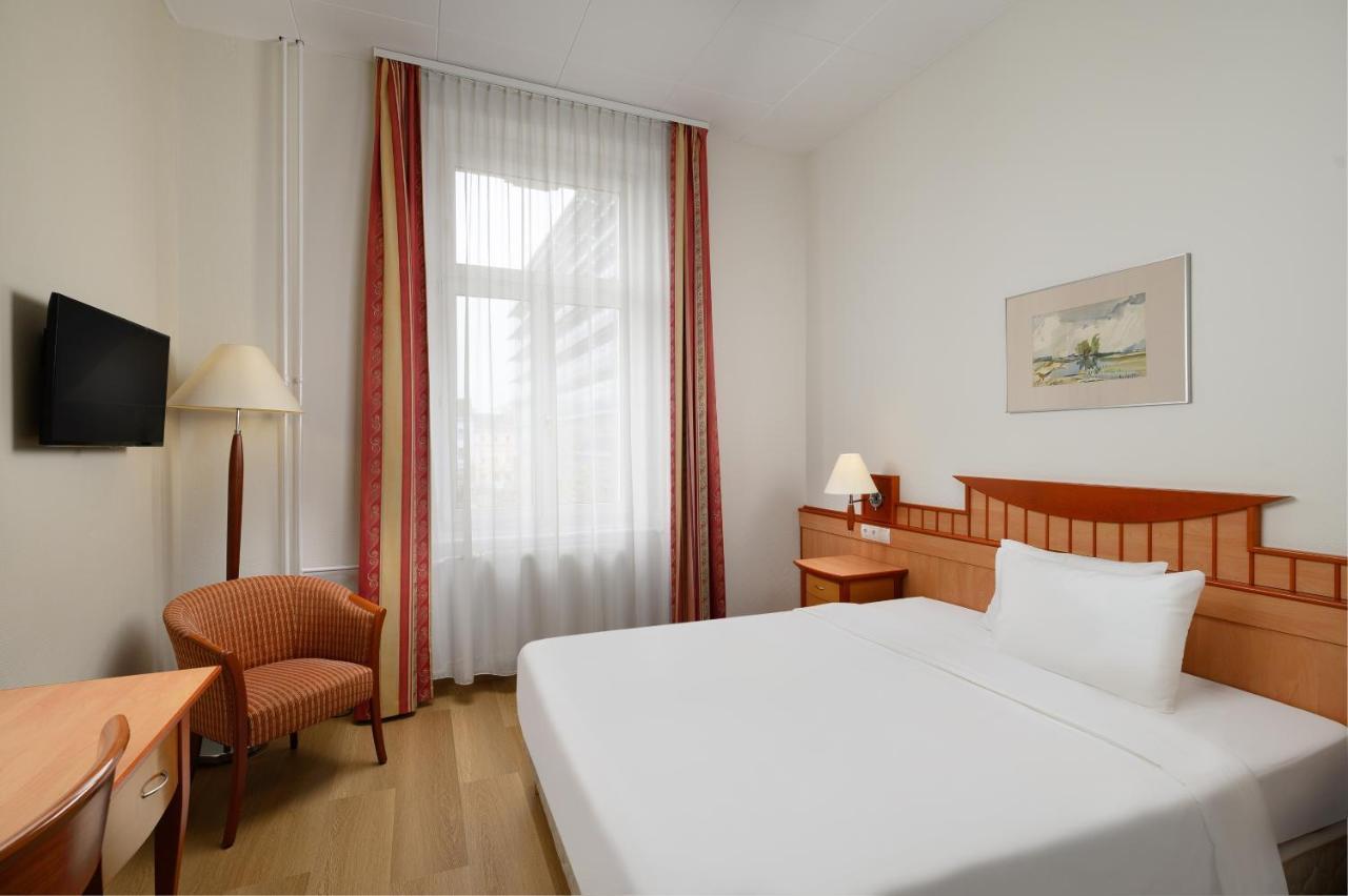 Hotel Danubius Raba 3*