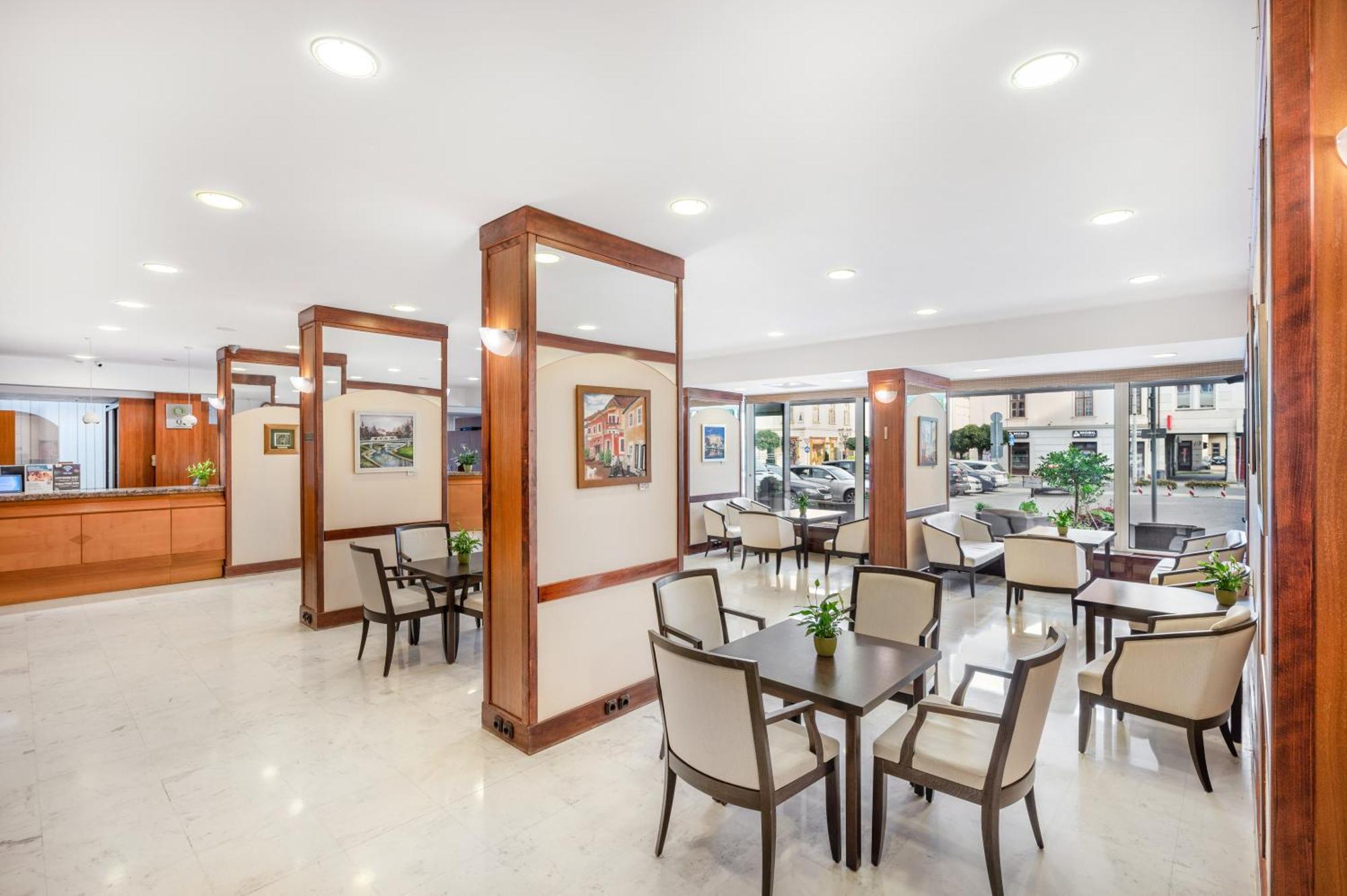 Danubius Raba Hotel 3*