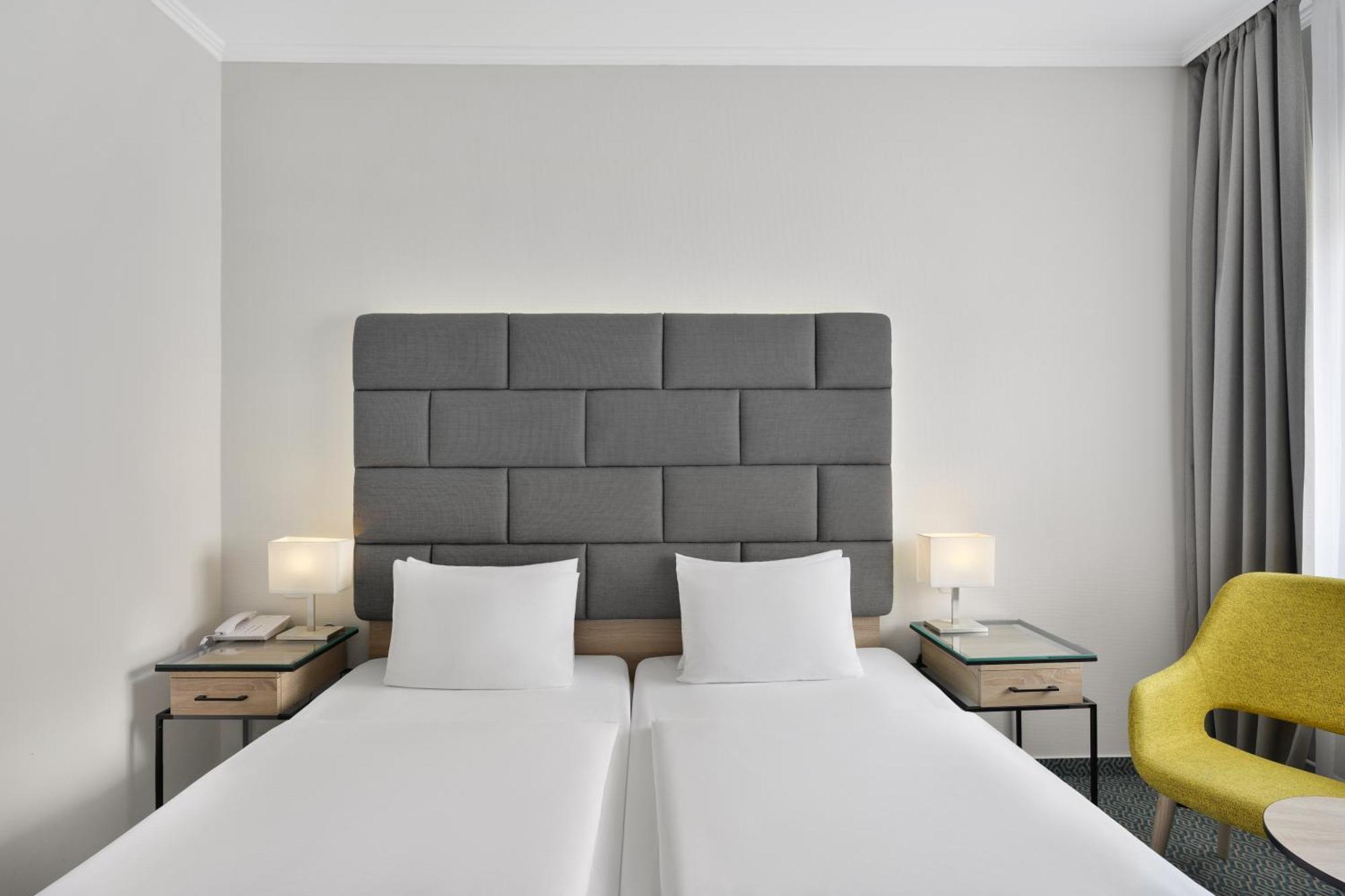 Hotel Danubius Raba 3*